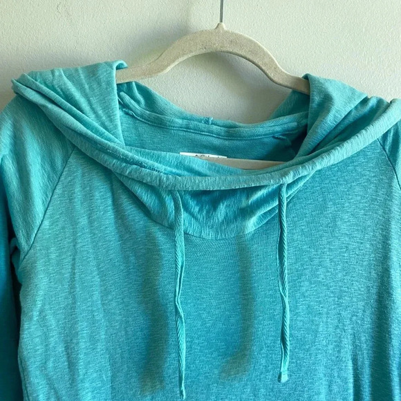 COLUMBIA Heathered  Blue 100% Cotton Longsleeve Rocky Ridge Hooded Shirt Sz M - Picture 2 of 15